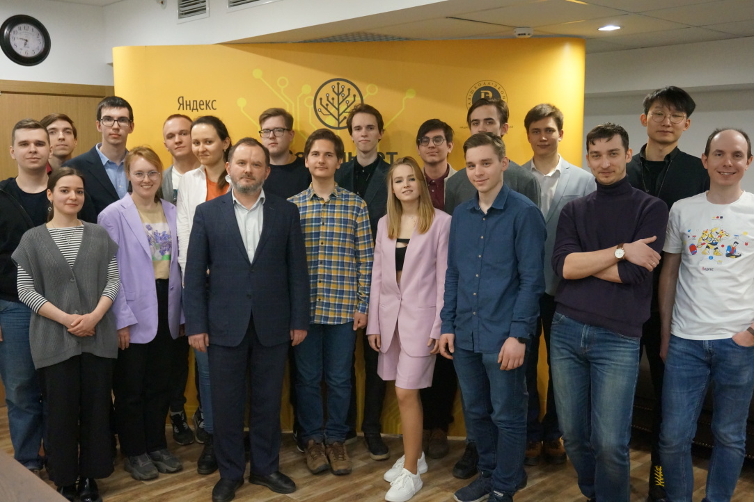 Стажерам-исследователям HDI Lab вручили стипендии имени Ильи Сегаловича 2022