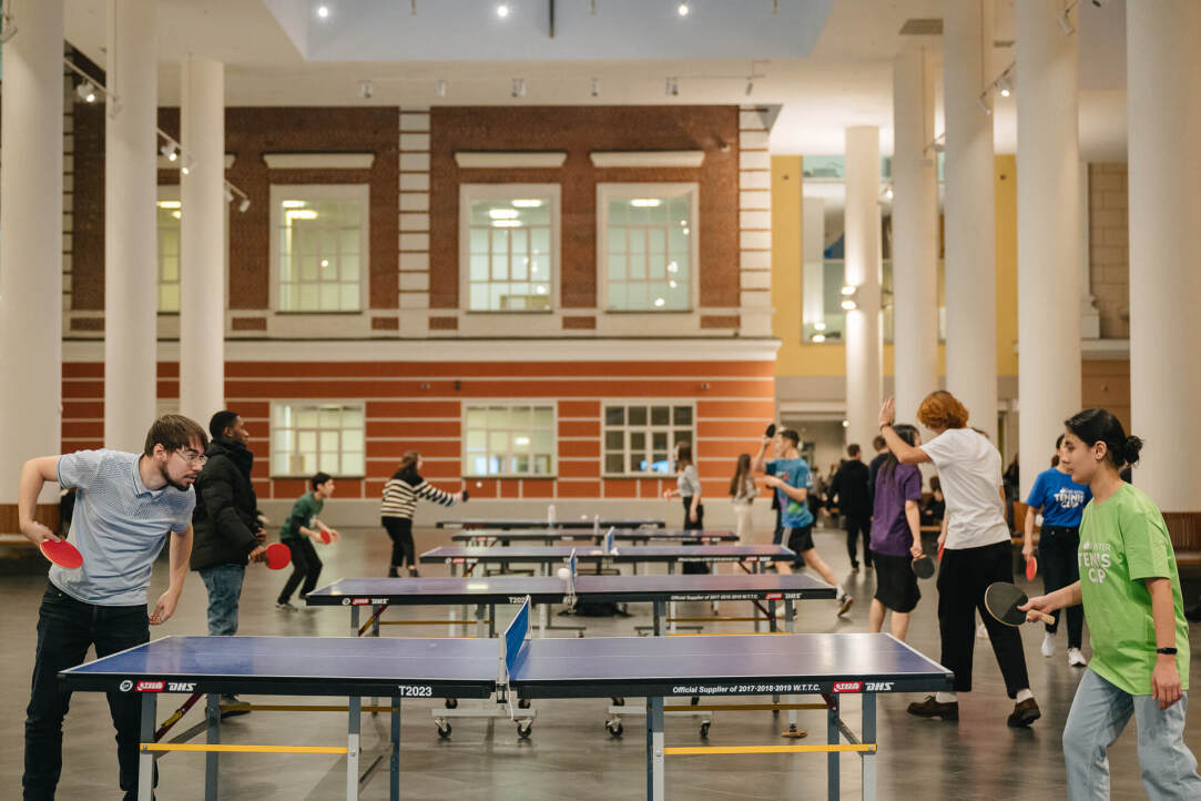 Illustration for news: HSE Holds Table Tennis Championship among International Students