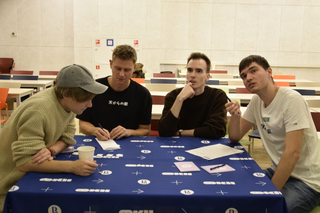 «ФКН Коннект»: объединяем выпускников